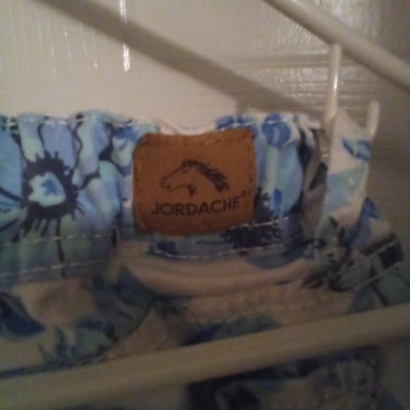 Jordache - Picture 4 of 5